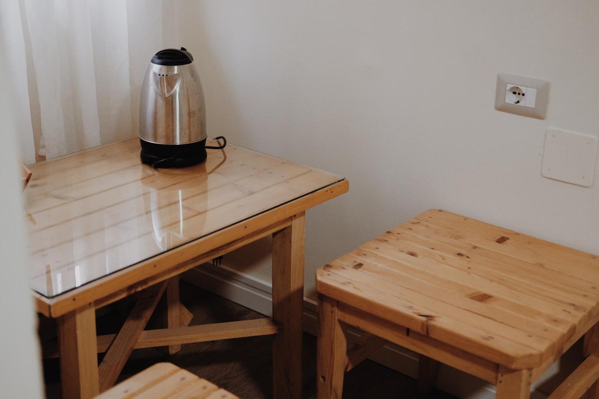 At Pikotiko'S - Korca City Rooms For Rent Eksteriør billede